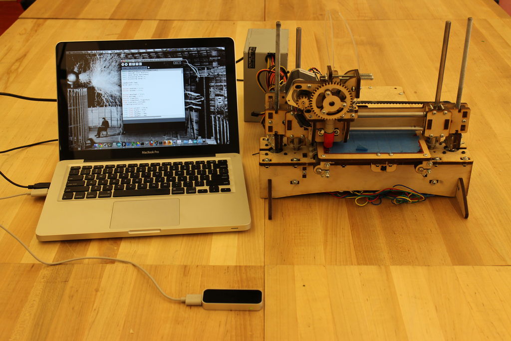 FEZ1NSZHQMN60ZZ.LARGE